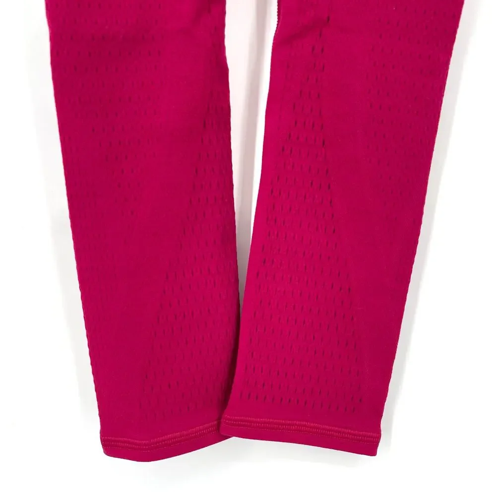 Lululemon Reveal Tight Interconnect 25.5
